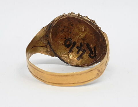 Bague en or à gros chaton, image 3/3