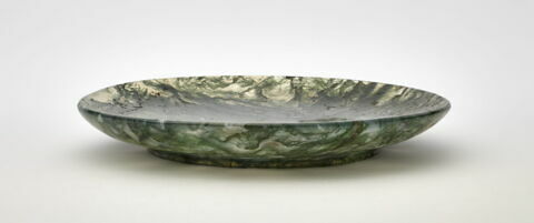 Soucoupe ronde, image 1/2