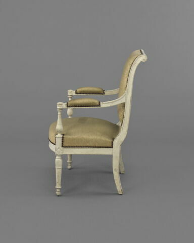 Fauteuil, d'une suite de six et un canapé, image 7/8