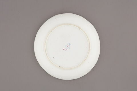 Assiette creuse à bords contournés d'une série de quatre (R 506, 507, 508, 509), image 2/4