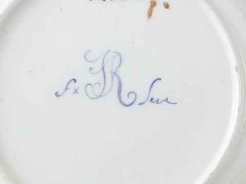 Assiette à dessert d'une série de onze (R 665 à 675), d'un service de table (R 550 à 675), image 2/2