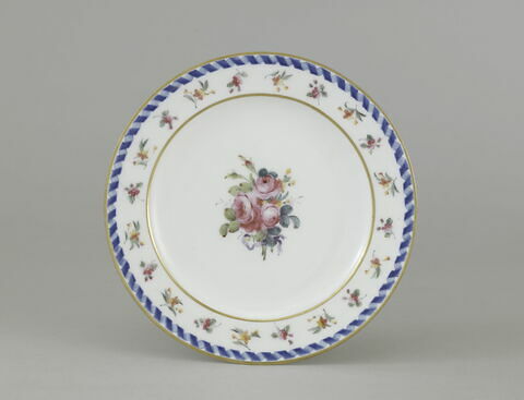 Assiette à dessert d'une série de onze (R 665 à 675), d'un service de table (R 550 à 675), image 1/2