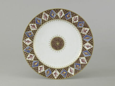 Assiette, image 1/5