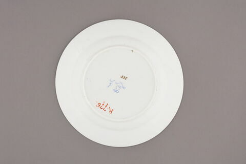 Assiette, image 2/8