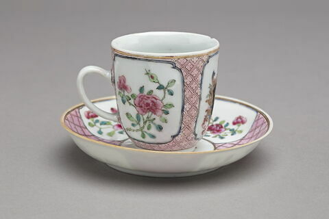 Tasse à café avec soucoupe, d'un service à thé et à café de dix-huit pièces (R 1173 à 1191)