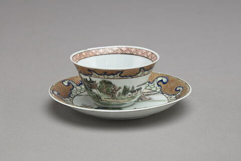 Tasse à thé avec soucoupe mais sans couvercle, d'un service à thé et à café de douze pièces (R 1208 à 1219)