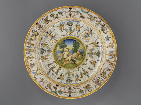 Plat rond : Léda et le cygne, image 1/11