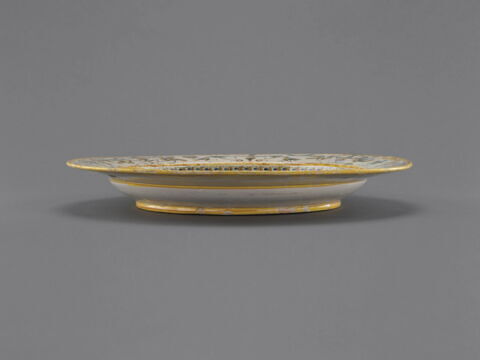Plat rond : Léda et le cygne, image 2/11