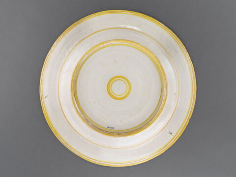 Plat rond : Léda et le cygne, image 3/11