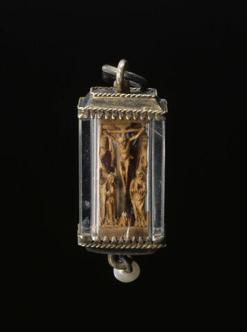 Pendentif en forme de lanterne : la Crucifixion ; la Descente de Croix., image 3/3