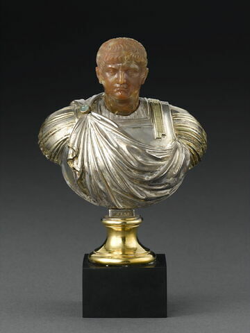 Buste de l'empereur Néron, image 1/1