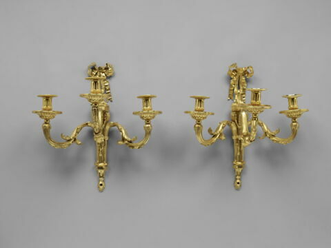 Bras de lumière à trois branches, d'une paire (avec OA 5171 2), image 1/2