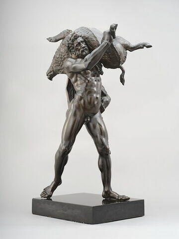 Groupe sculpté : Hercule et le sanglier