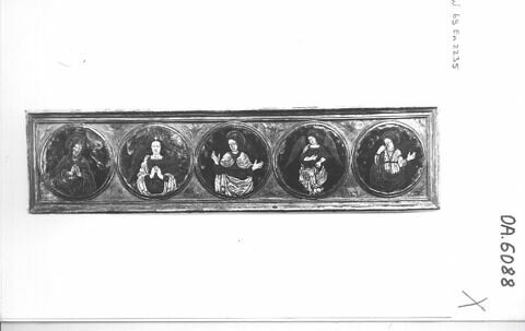 Cinq médaillons : Vierge, ange, saint Jean, ange, sainte Madeleine, image 3/3