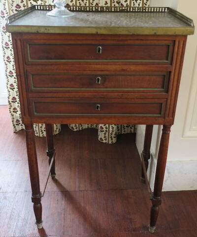 Table de nuit
