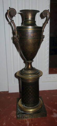 Vase d'une paire