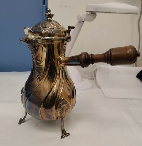 Cafetière en argent