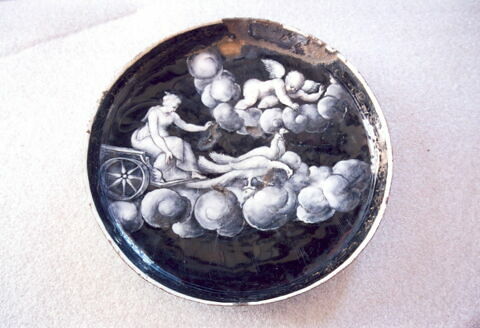 Coupe plate : Junon sur son char, image 1/2