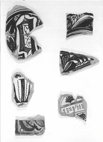 Fragments d'un fond d'écuelle, image 3/3