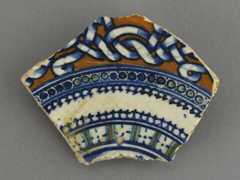 Fragment de plat, image 1/3