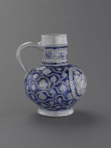 Petit pot à bière : armoiries du royaume de France (?), image 1/15