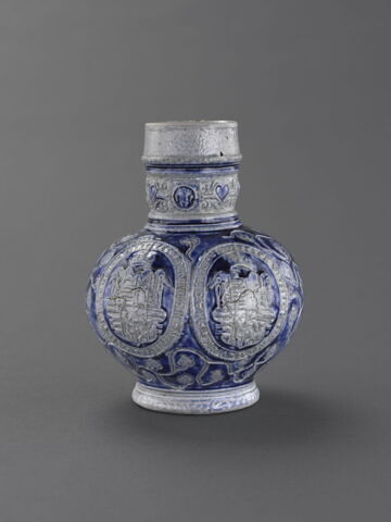 Petit pot à bière : armoiries du royaume de France (?), image 2/15