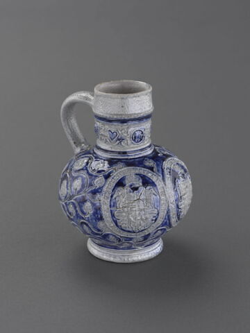 Petit pot à bière : armoiries du royaume de France (?), image 5/15