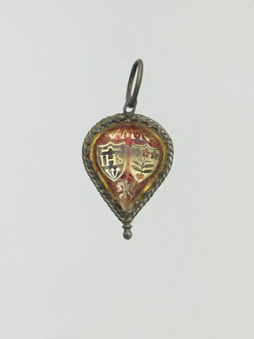 Pendant de cou en forme de coeur, image 2/2