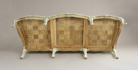 Canapé du Grand Salon du château d'Abondant, d'une paire (avec le OA 11244), 2 bergères (OA 11246 et OA 11247), image 5/6