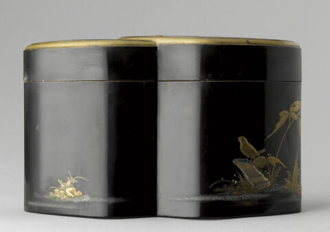 Boîte en forme de double ovale : oiseaux et personnages, image 6/9