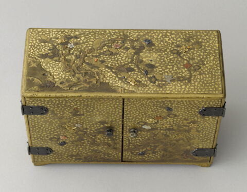 Boîte fermant à deux portes, image 2/11