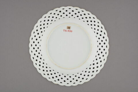Assiette d'échantillon, d'un ensemble de dix-sept (TH 519 à 535), image 2/2