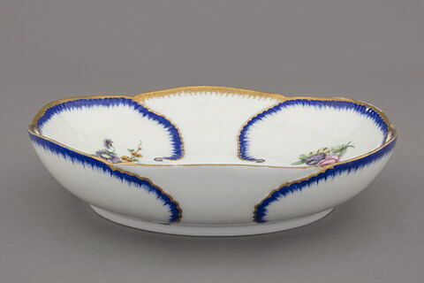 Compotier, d'un ensemble de quinze (TH 708 et 722), d'un service de table (TH 703 à 730), image 1/3