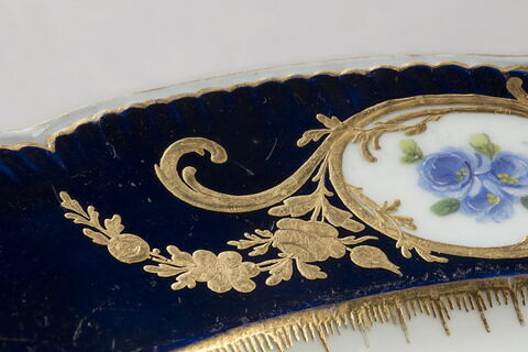 Assiette, d'une paire (avec TH 1155), image 3/3