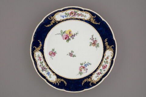 Assiette, d'une paire (avec TH 1154), image 1/4