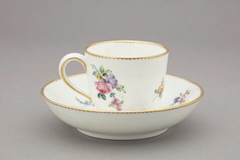 Tasse et soucoupe, d'un ensemble six (TH 1267 à 1272), image 5/6