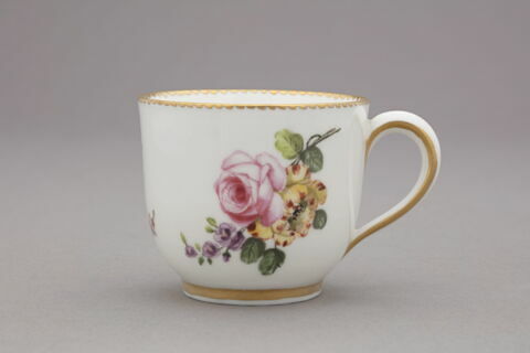 Tasse et soucoupe, d'un ensemble six (TH 1267 à 1272), image 4/6