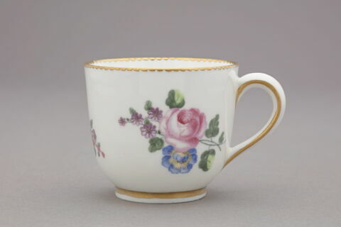 Tasse et soucoupe, d'un ensemble six (TH 1267 à 1272), image 4/6