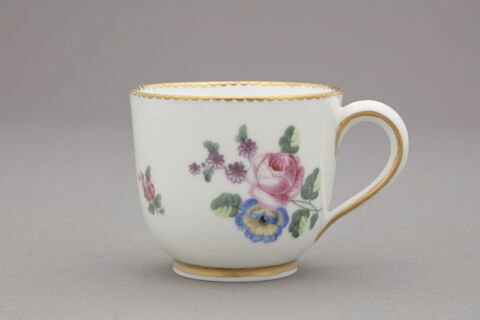 Tasse et soucoupe, d'un ensemble six (TH 1267 à 1272), image 4/6