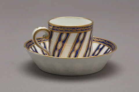 Tasse litron et sa soucoupe, image 3/3