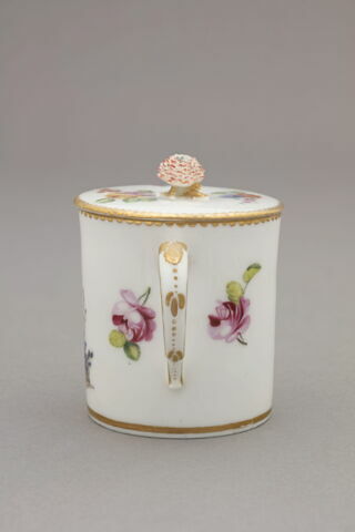 Tasse de porcelaine (sans soucoupe), image 3/6