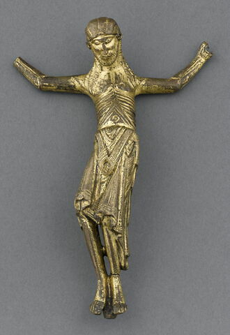 Figure d’applique : Christ en croix, image 8/9