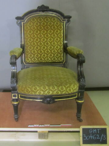 Fauteuil, d'un ensemble de douze, image 1/1