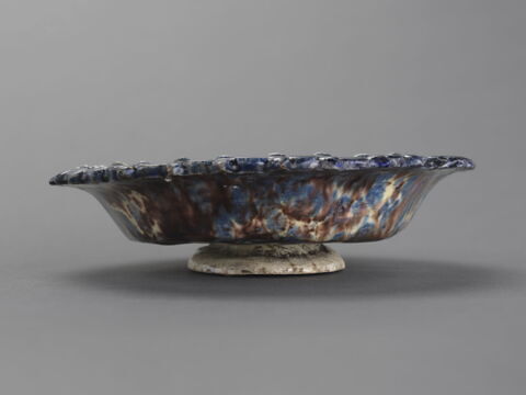 Petit plat ovale : Allégorie de la Prudence, image 2/8