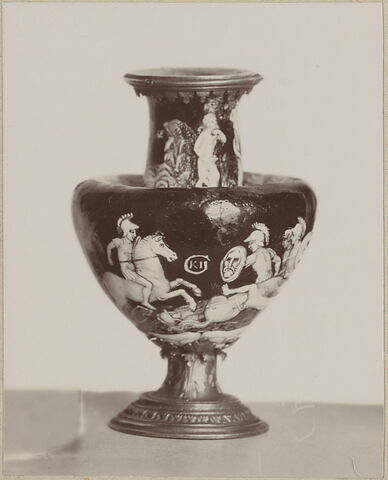 Petit vase : Combat de cavaliers, scènes de la Genèse, image 11/13