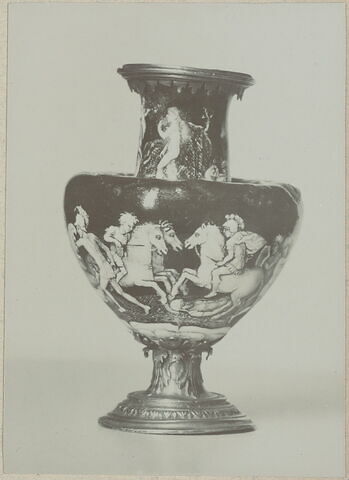 Petit vase : Combat de cavaliers, scènes de la Genèse, image 13/13