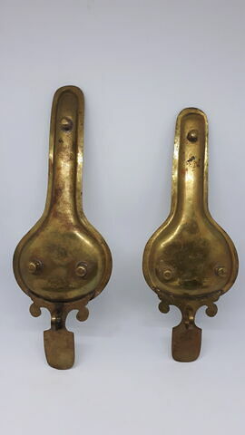 Porte-mouchette en cuivre doré, d'une paire avec SN 164 B, image 4/5