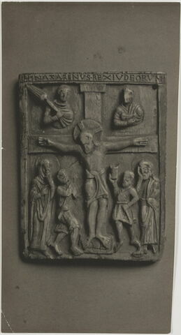 Plaque : Crucifixion., image 7/7