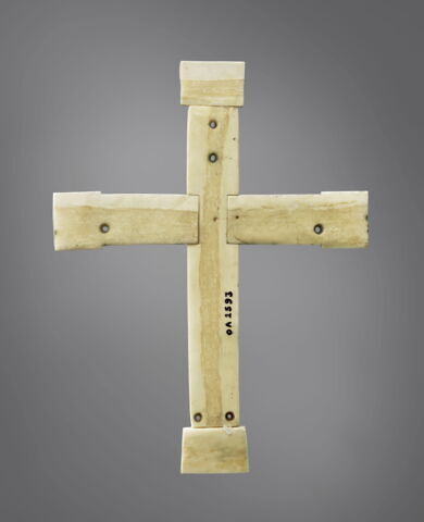 Croix de Sibylle de Flandre, image 6/14