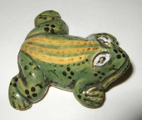 Statuette : grenouille